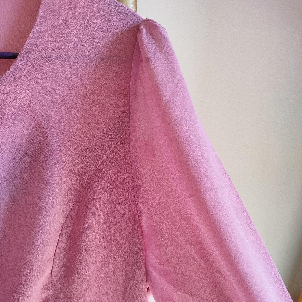 Lightweight Elegant 2-in-1 Dress - Picture 7 of 16